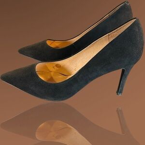 NWOT Donnain Black Suede High Heel Pointed Toe Pumps in Genuine Suede Size 10.5
